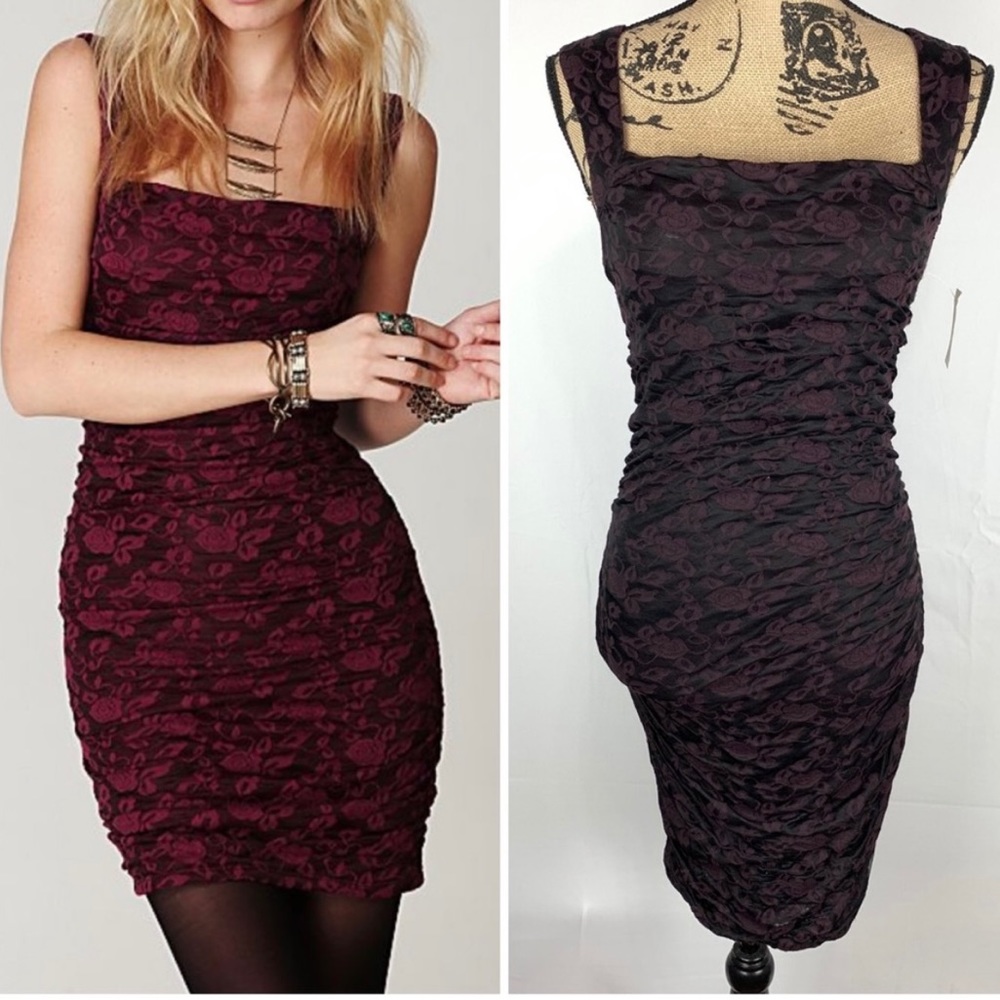 Free People XS Dusty Rose Knit Dress Purple
Floral Lace Bodycon